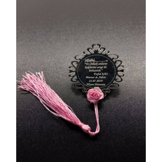 Pleksi Püsküllü Magnet